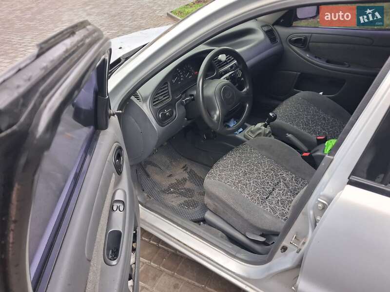 Хэтчбек Daewoo Lanos 2011 в Первомайске фото 10 Хэтчбек Daewoo Lanos 2011 в Первомайске