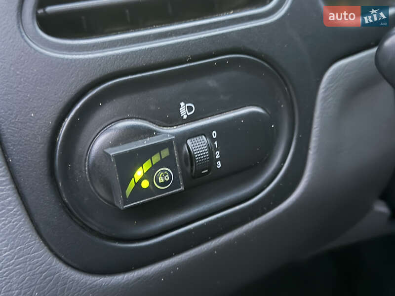 Седан Daewoo Lanos 2004 в Борисполе