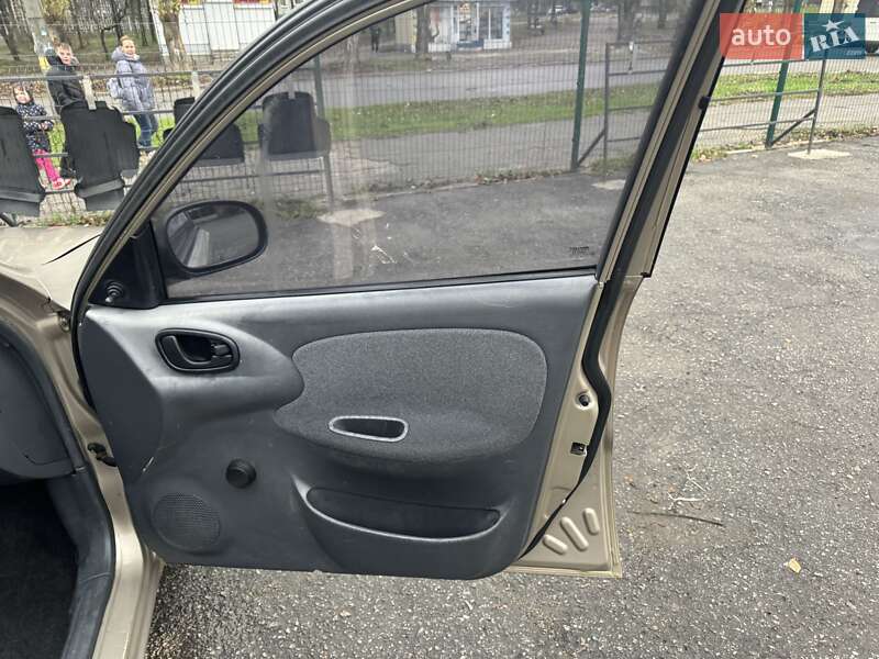 Седан Daewoo Lanos 2007 в Запоріжжі