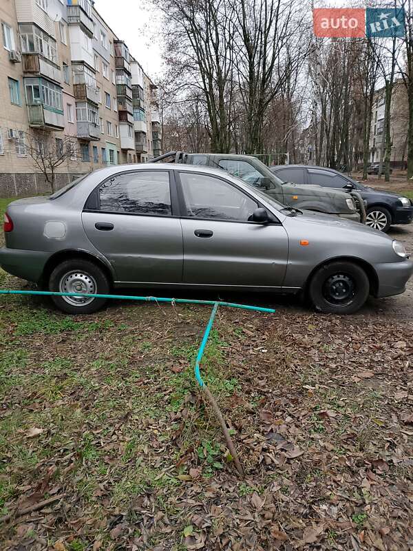 Хетчбек Daewoo Lanos 2008 в Лозовій