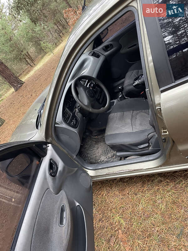 Седан Daewoo Lanos 2005 в Бродах