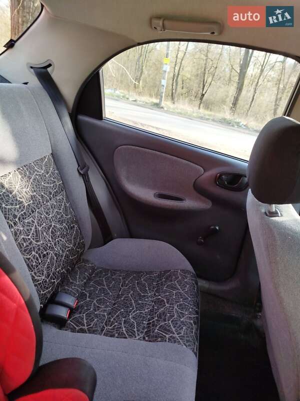 Седан Daewoo Lanos 2007 в Новом Роздоле