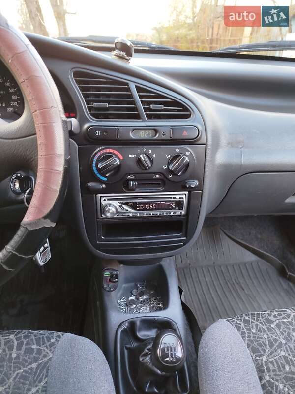 Седан Daewoo Lanos 2007 в Новом Роздоле