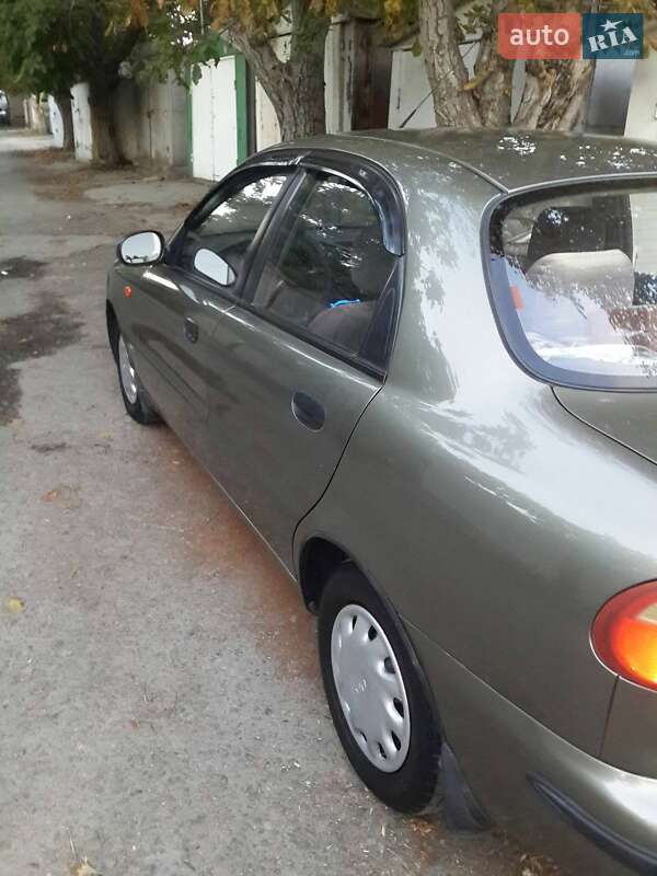 Седан Daewoo Lanos 2005 в Одессе