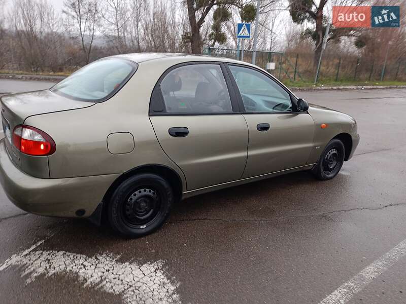 Седан Daewoo Lanos 2004 в Киеве фото 4 Седан Daewoo Lanos 2004 в Киеве