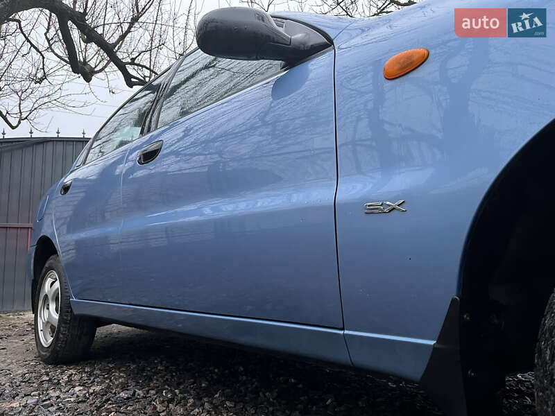 Седан Daewoo Lanos 2003 в Черкасах