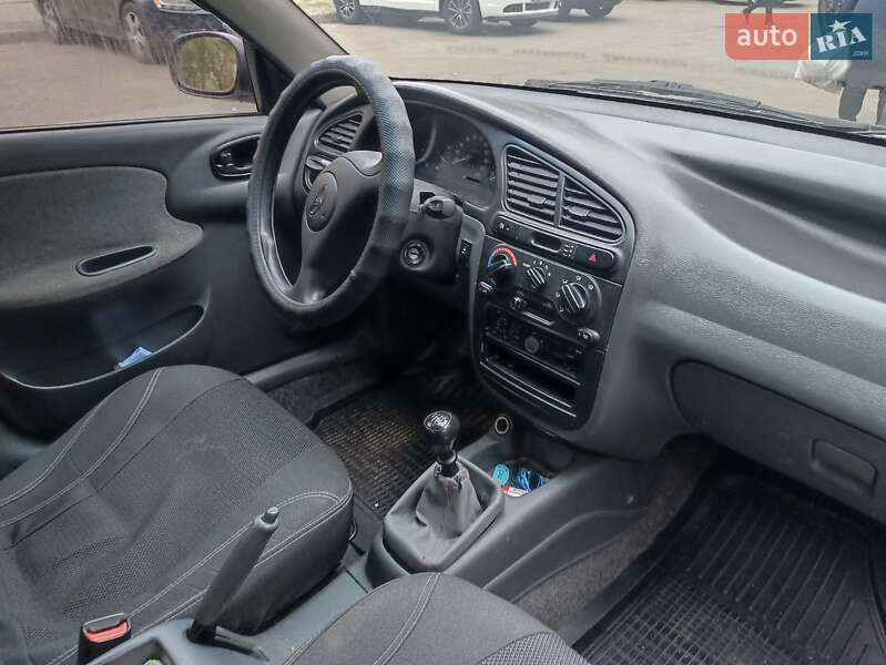 Седан Daewoo Lanos 2006 в Киеве