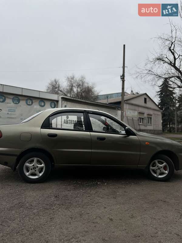 Седан Daewoo Lanos 2006 в Запорожье