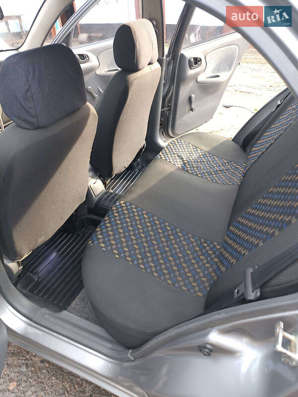 Седан Daewoo Lanos 2008 в Арцизові