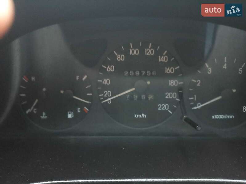 Седан Daewoo Lanos 2006 в Киеве