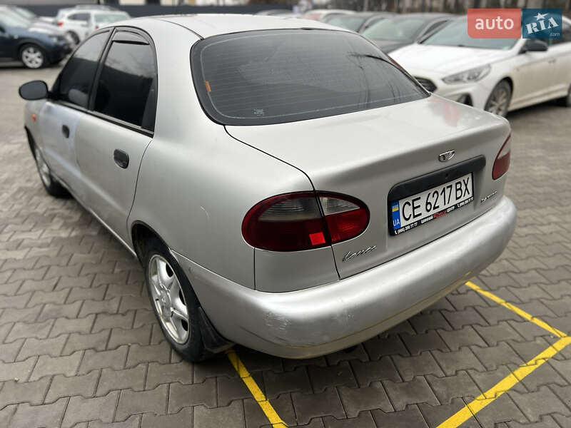 Седан Daewoo Lanos 2003 в Чернівцях