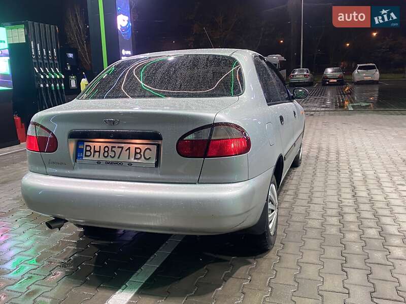 Седан Daewoo Lanos 2007 в Измаиле