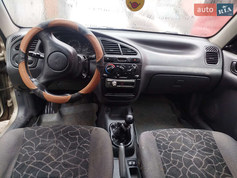 Седан Daewoo Lanos 2003 в Киеве фото 6 Седан Daewoo Lanos 2003 в Киеве
