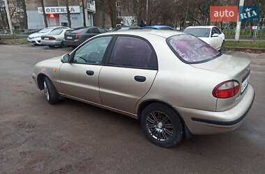Седан Daewoo Lanos 2004 в Харькове