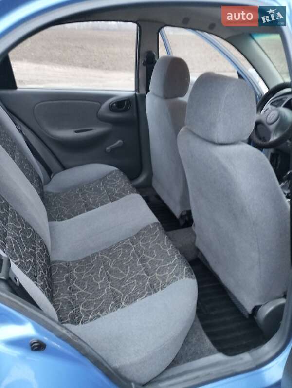 Седан Daewoo Lanos 2007 в Киеве