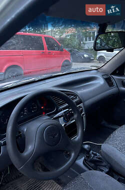 Седан Daewoo Lanos 2004 в Києві фото 4 Седан Daewoo Lanos 2004 в Києві