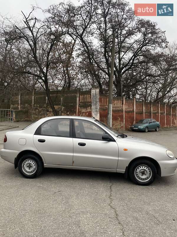 Седан Daewoo Lanos 2007 в Кропивницком