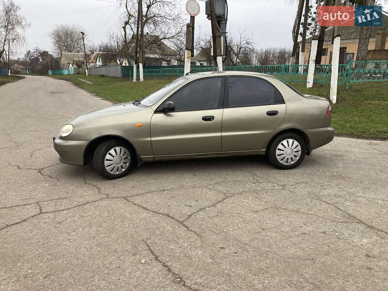 Седан Daewoo Lanos 2006 в Барышевке