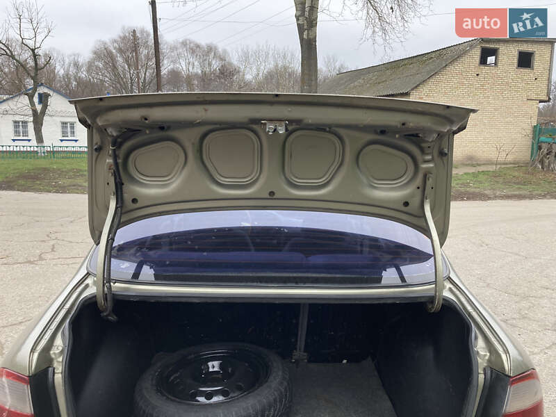 Седан Daewoo Lanos 2006 в Барышевке