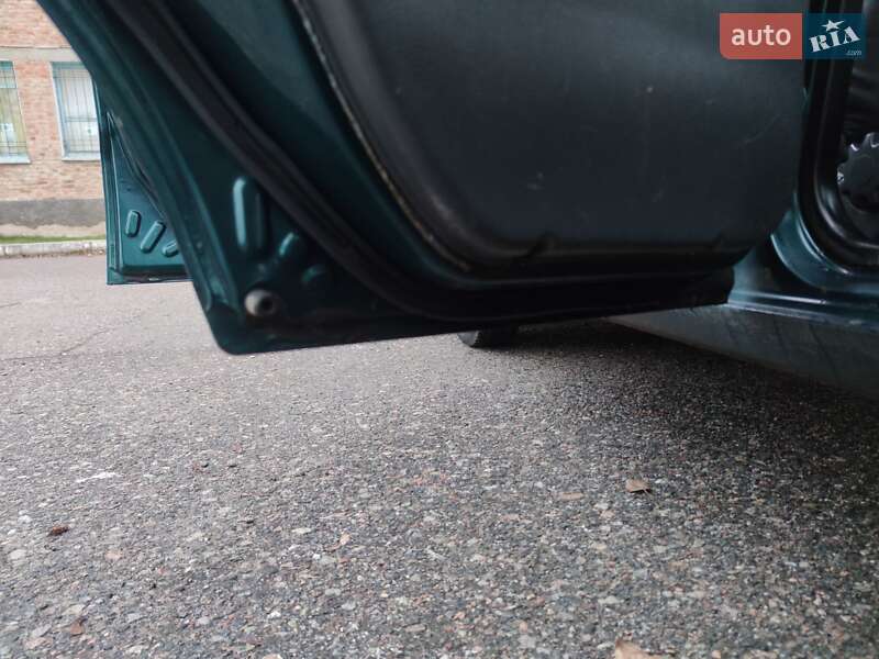 Седан Daewoo Lanos 2000 в Александрие