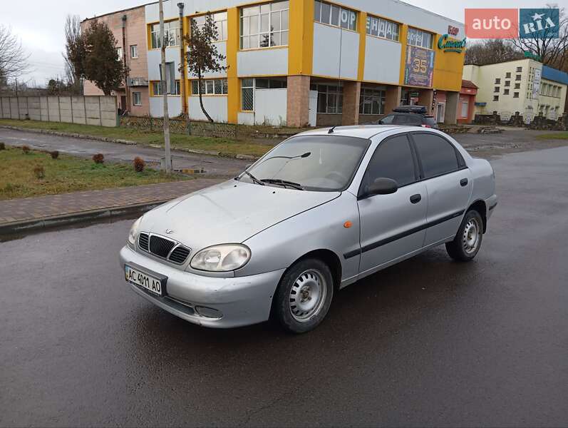 Седан Daewoo Lanos 2008 в Голобах