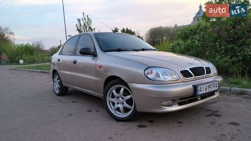Седан Daewoo Lanos 2004 в Попельне