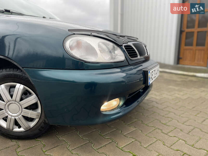 Седан Daewoo Lanos 2003 в Калиновке