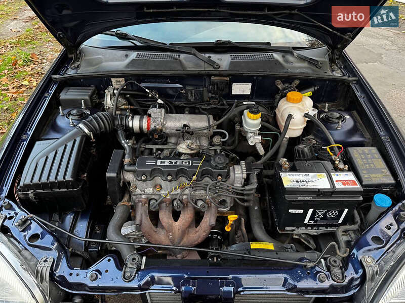 Седан Daewoo Lanos 2006 в Черкассах