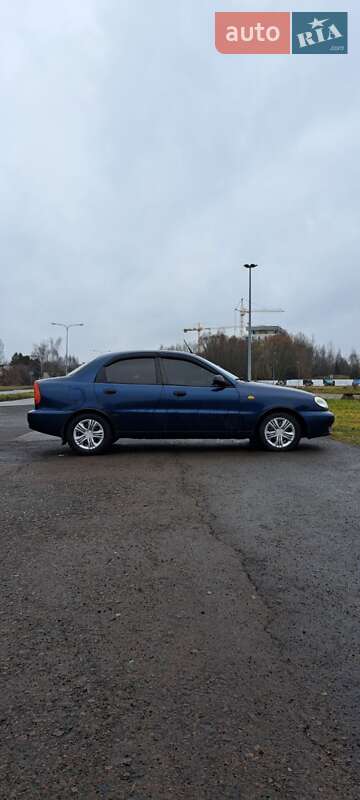 Седан Daewoo Lanos 2005 в Львове