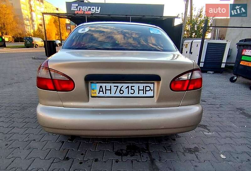 Седан Daewoo Lanos 2008 в Киеве