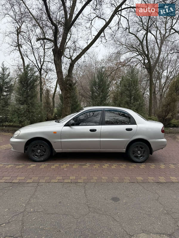 Седан Daewoo Lanos 2006 в Запоріжжі