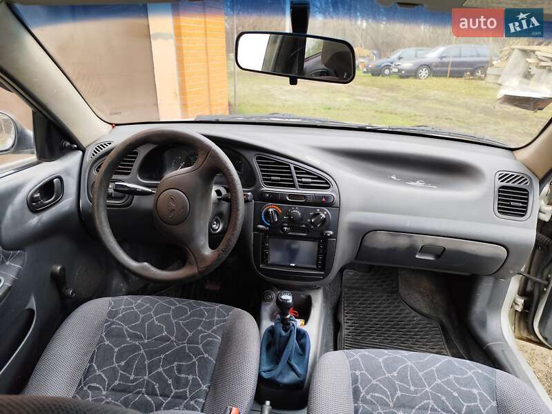 Седан Daewoo Lanos 2003 в Києві