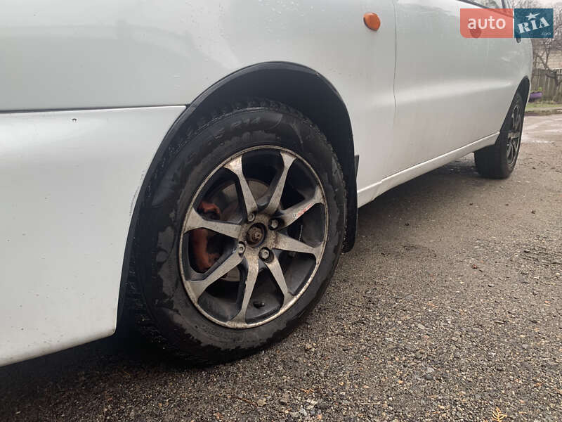 Седан Daewoo Lanos 2003 в Дніпрі фото 4 Седан Daewoo Lanos 2003 в Дніпрі