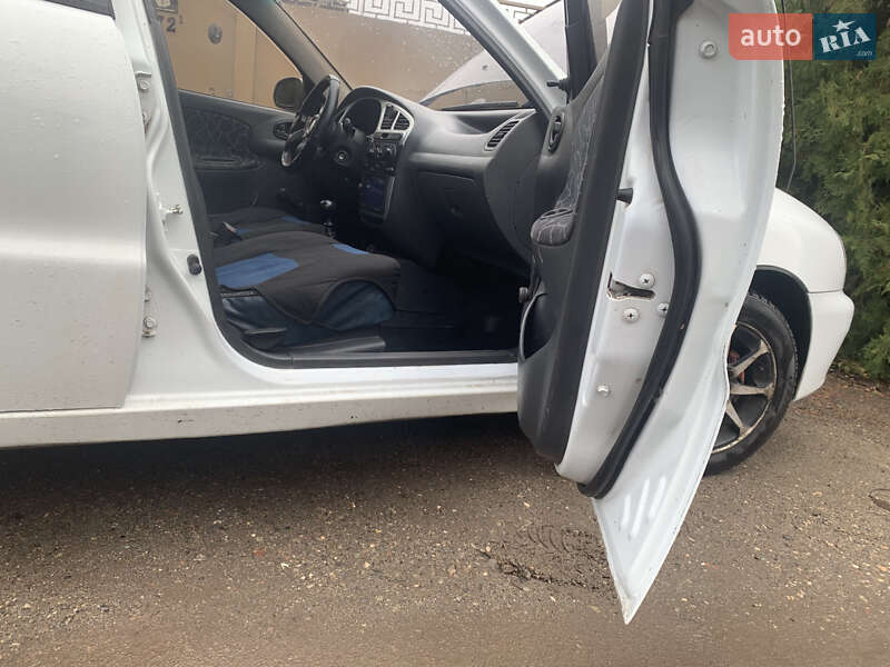 Седан Daewoo Lanos 2003 в Дніпрі фото 14 Седан Daewoo Lanos 2003 в Дніпрі