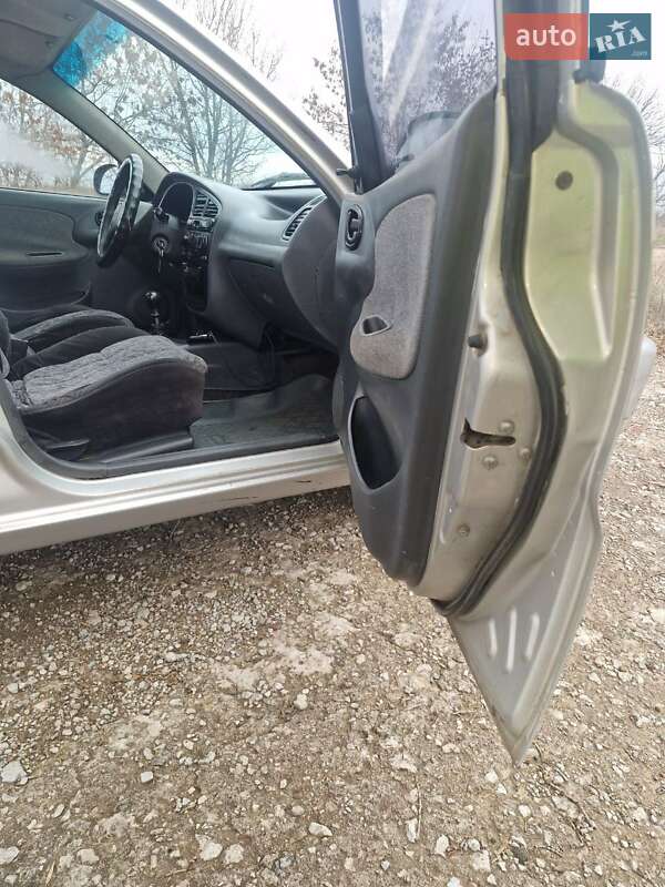 Седан Daewoo Lanos 2007 в Верхнеднепровске