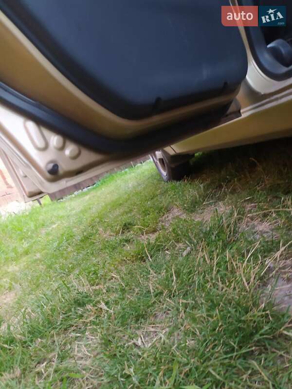 Седан Daewoo Lanos 2003 в Чуднові