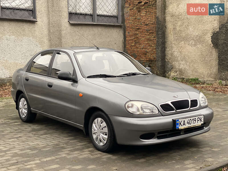 Седан Daewoo Lanos 2008 в Киеве