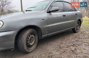Седан Daewoo Lanos 2002 в Днепре