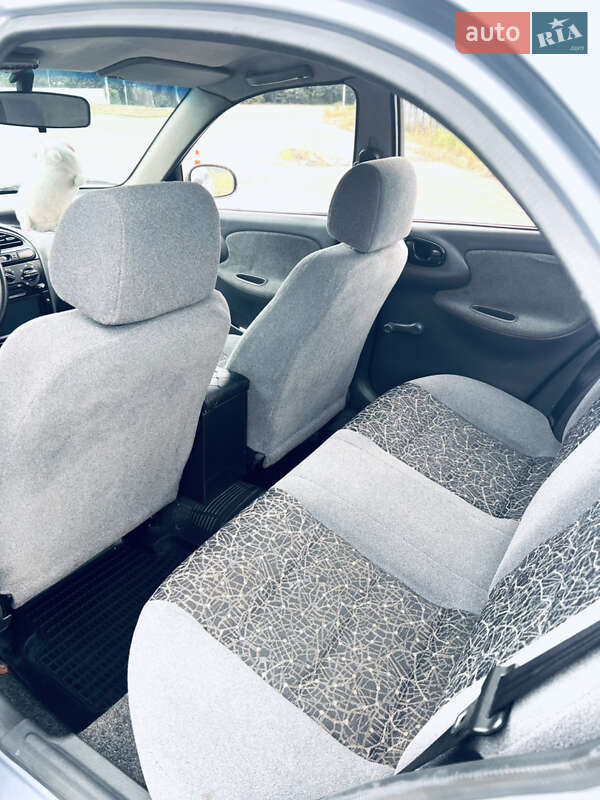 Седан Daewoo Lanos 2008 в Киеве