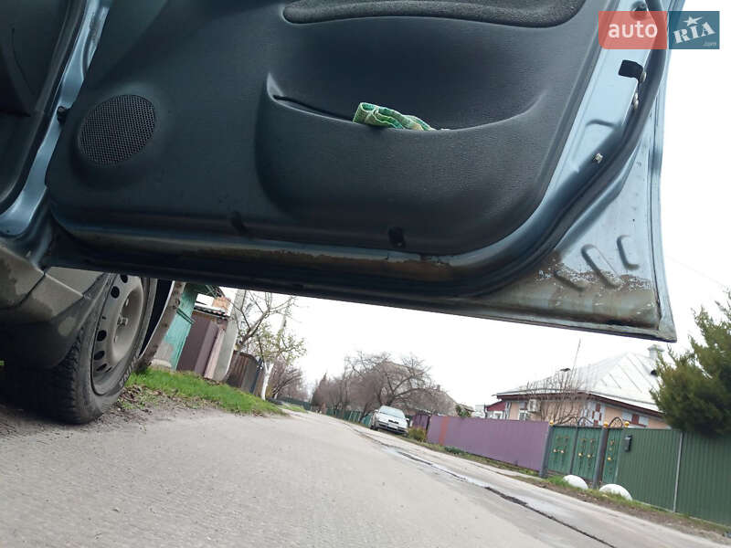 Седан Daewoo Lanos 2008 в Киеве