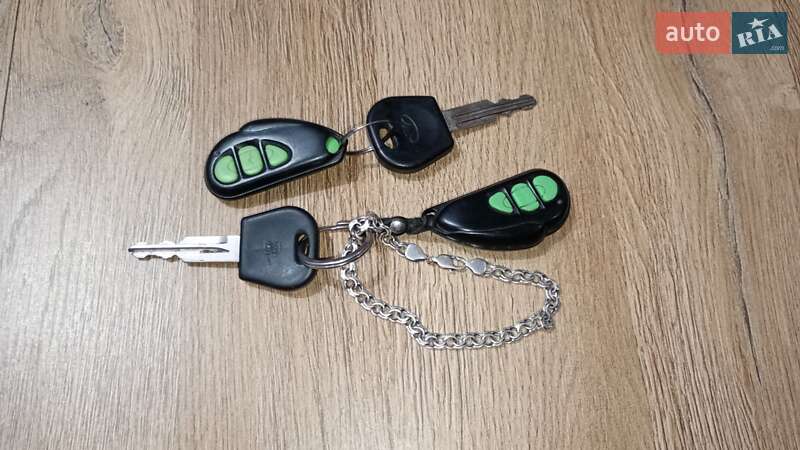 Седан Daewoo Lanos 2005 в Катеринополе