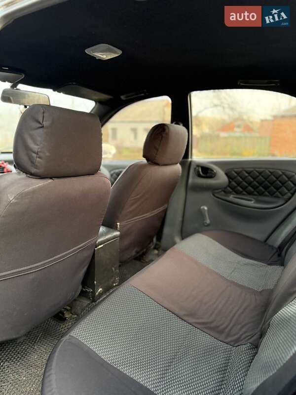 Седан Daewoo Lanos 2007 в Краснограде