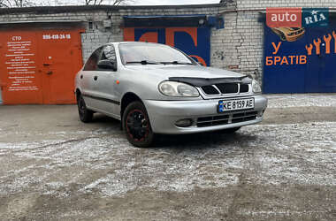 Седан Daewoo Lanos 2004 в Дніпрі