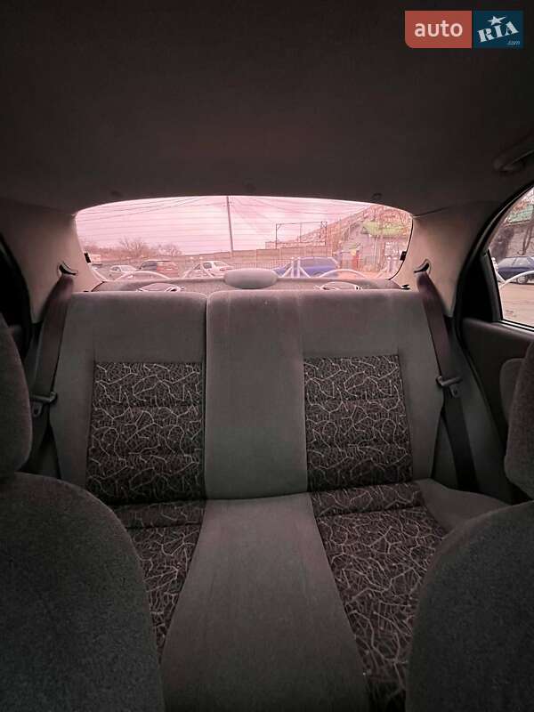 Седан Daewoo Lanos 2008 в Днепре
