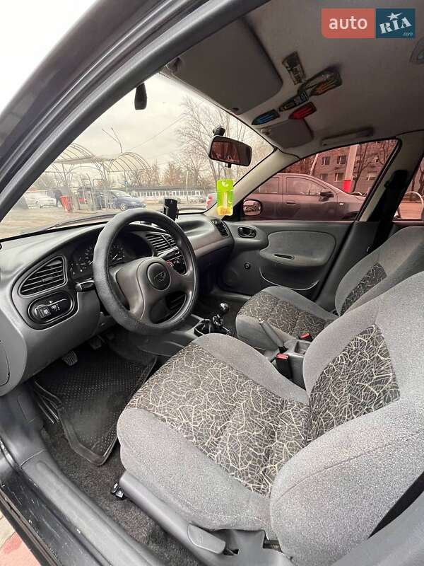 Седан Daewoo Lanos 2008 в Днепре