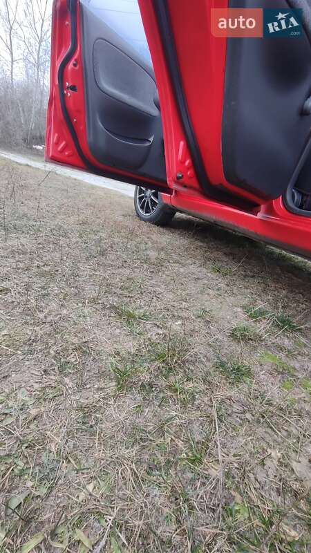 Седан Daewoo Lanos 2008 в Каневе