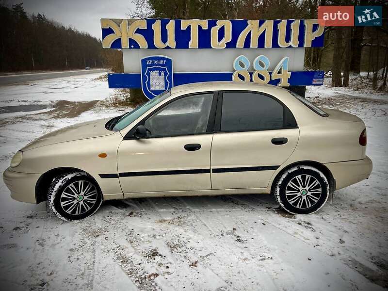 Седан Daewoo Lanos 2004 в Житомирі