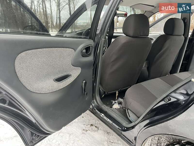 Седан Daewoo Lanos 2006 в Тростянці