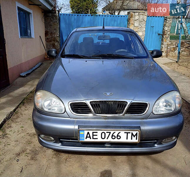 2008 Daewoo Lanos, VIN Y6DTF69YD8W423696:plate — фото 1 (autoria)