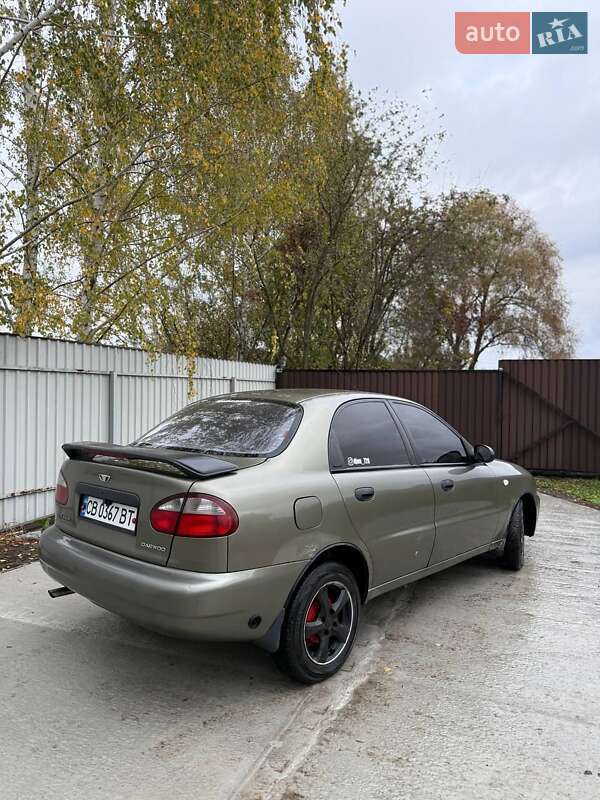 Седан Daewoo Lanos 2003 в Ичне